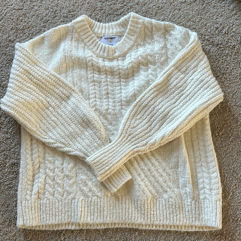 🌹🐘🌹🐘Old Navy Sweater